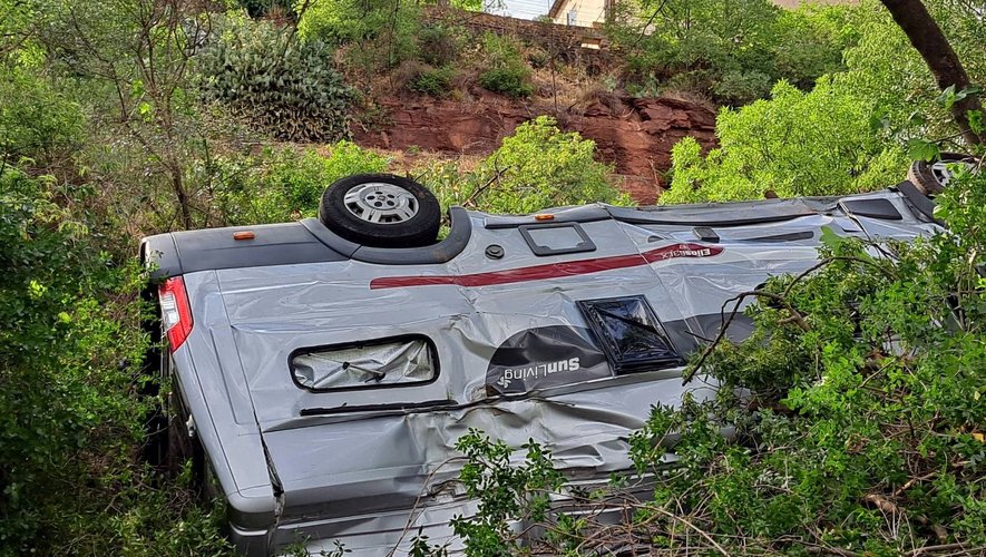 camping car accidénté camping car accidenté à vendre en urgence
