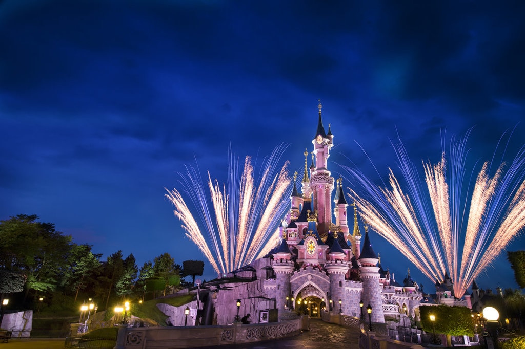 disneyland parking