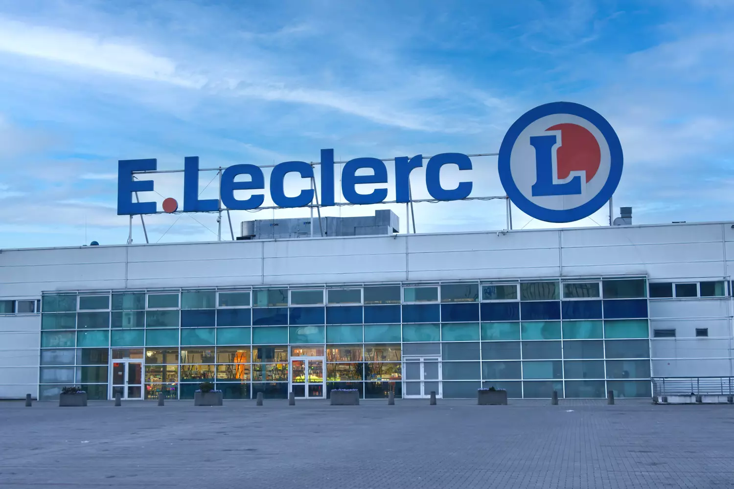 tarif location minibus 9 places leclerc