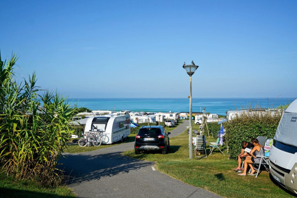 Aire camping car pays basque 12
